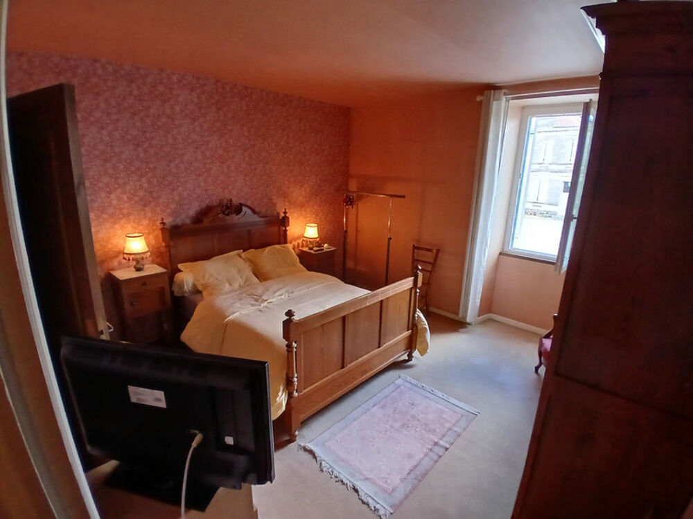 Maison à vendre à HAUX 33550 au coeur de l'entre deux mers