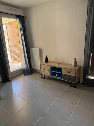  Appartement à louer 2 pièces 43 m²