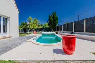  Propri�t�/ch�teau � vendre 10 pi�ces 310 m�