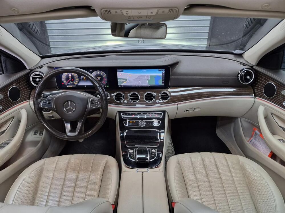 Classe E 400 4Matic 9G-Tronic Executive 2017 occasion 06700 Saint Laurent Du Var