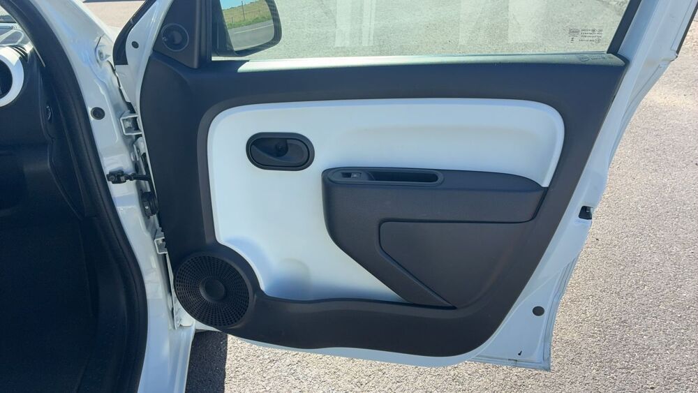 Twingo III 1.0 SCe 70 Life 2016 occasion 76230 Isneauville