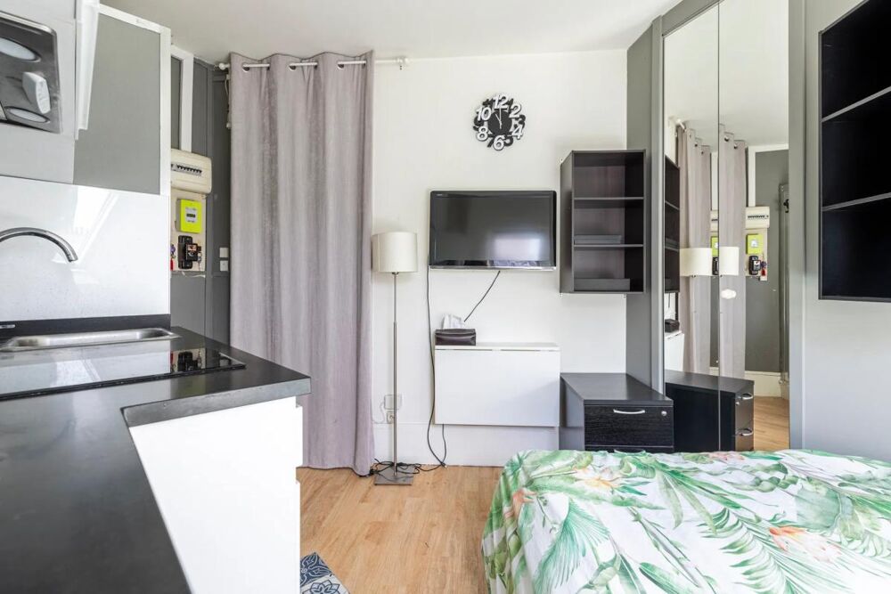 Vente Appartement Jolie studette - Proche Quartier Faidherbe 75011 Paris 11