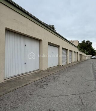  Parking / Garage à vendre 16 m²