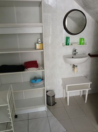  Appartement à louer 1 pièce 25 m²