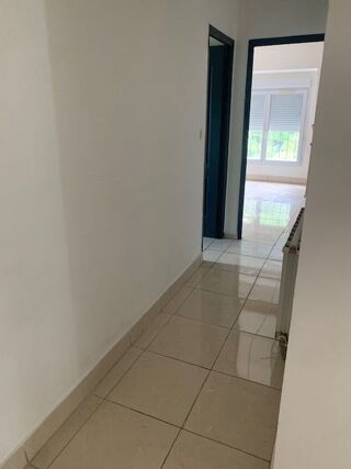  Appartement à louer 5 pièces 109 m²