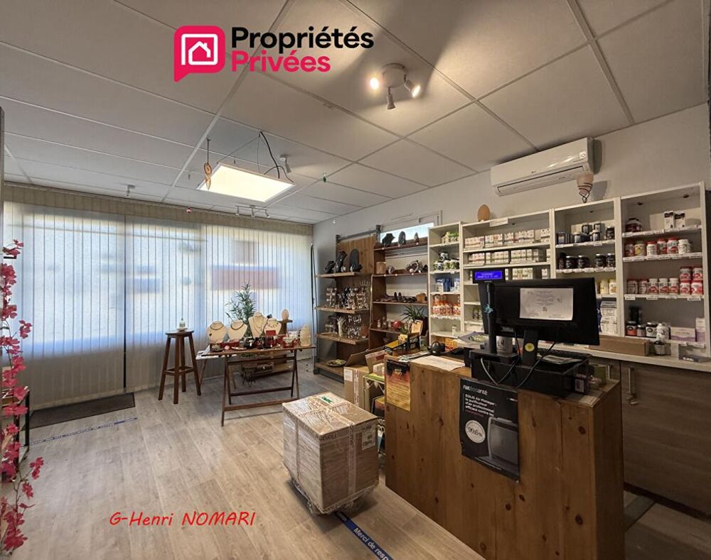 Vente Immeuble Espace de commerce et bureau - centre ville de Retiers - 4 pièce(s) 70 m2 Retiers