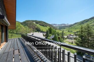  Maison à vendre 10 pièces 195 m²