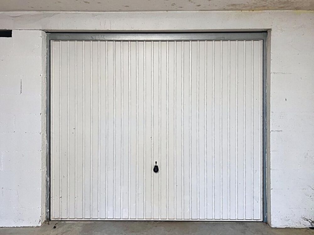 Vente Parking/Garage Ensemble de 5 boxes Le perray en yvelines