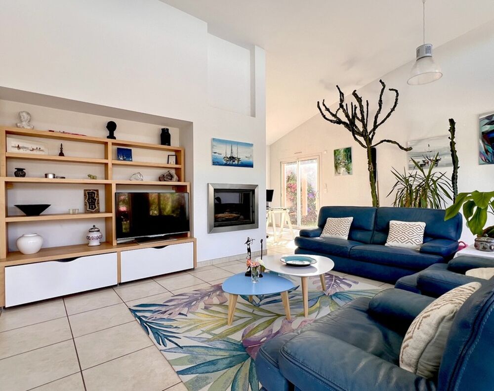 Villa contemporaine de plain-pied à 200 m de la plage  153 m²  Grau d'Agde