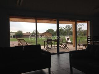  Propriété/château à vendre 5 pièces 158 m²