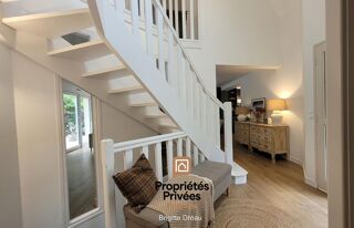  Maison à vendre 6 pièces 205 m²