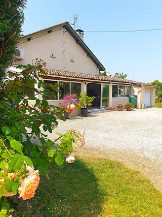 Maison 7 pièces 181 m² · à Barbezieux-Saint-Hilaire · 181 m² · 199 000 €