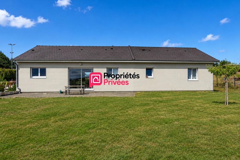 Maison T5 à vendre avec vue Puy de Dôme terrain 873m² Chapdes Beaufort 63230