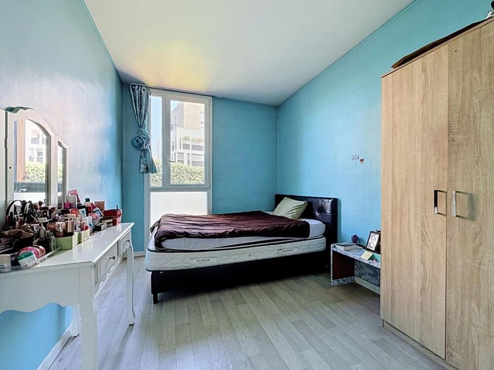 Vente Appartement Grand appartement familial 70 m²  avec parking et cave proche métro Villejuif