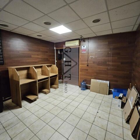 Boutique 26 m2 sur axe passant 162000 94140 Alfortville