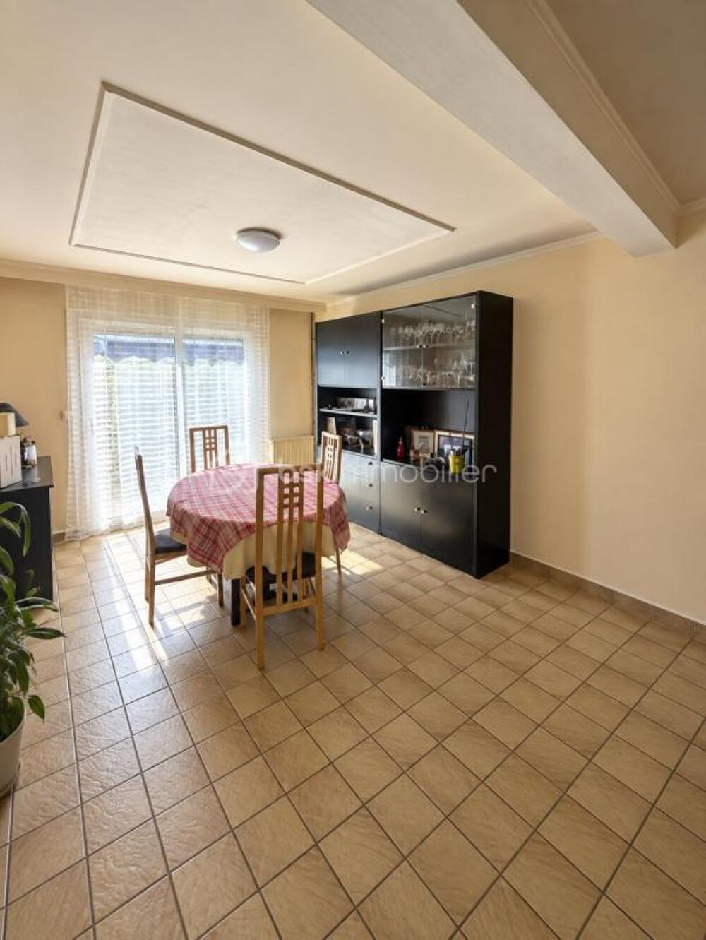 Vente Maison Maison familiale 107 m² avec double séjour, garage et grand jardin - Gisors Gisors