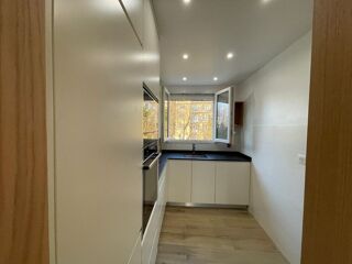  Appartement à louer 4 pièces 68 m²