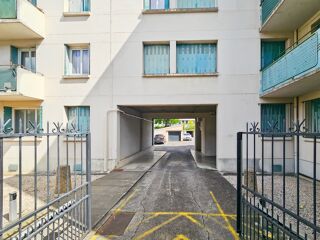  Appartement  vendre 4 pices 65 m