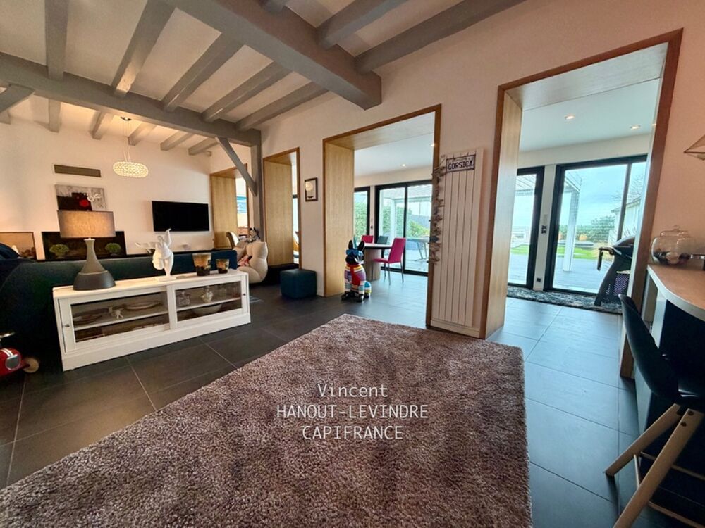 Propriété face mer avec accès direct plage  emplacement rare  Piriac-sur-Mer