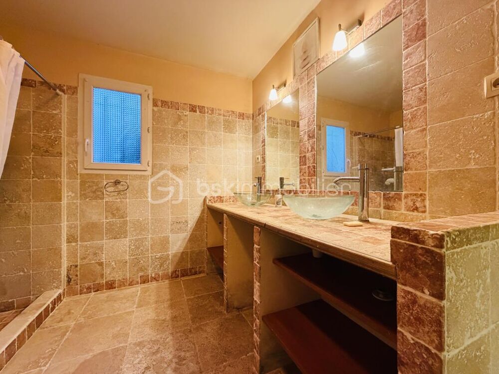 � vendre  Villa Poulx (30320)