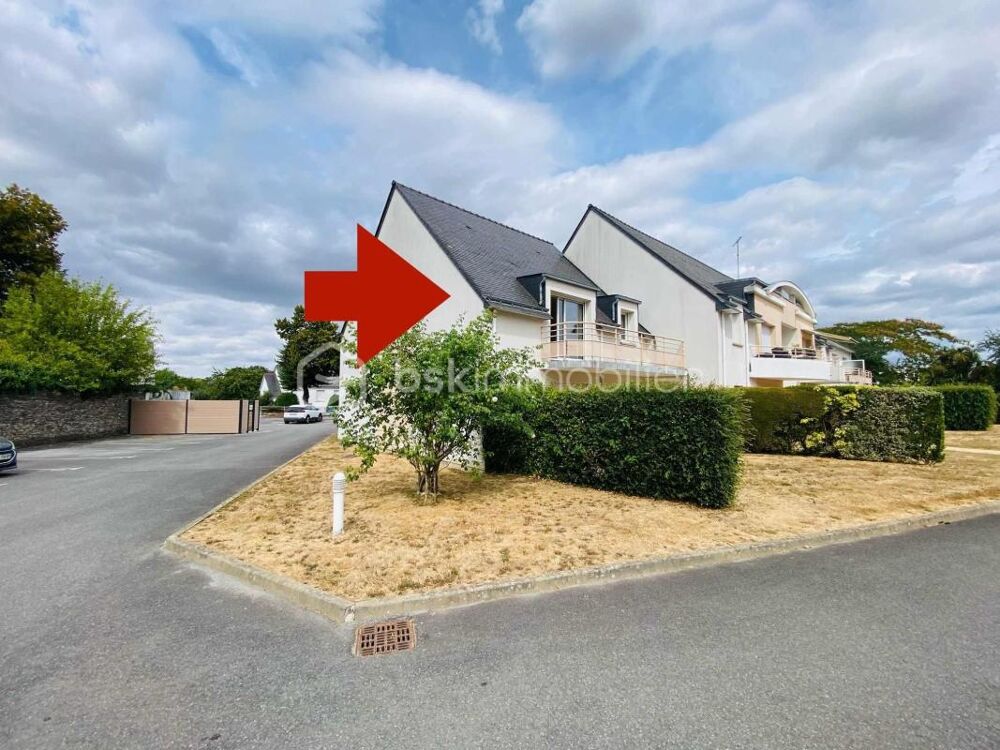 Vente Appartement Appartement centre ville (2 Chambres , balcon , Garage Fermé et Place de Parking) Ploermel
