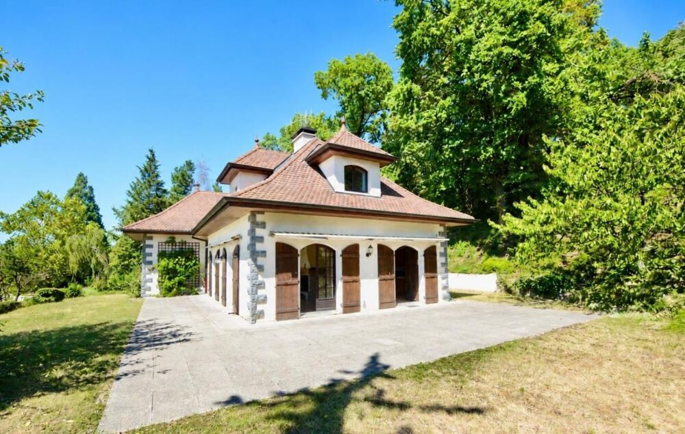 Maison 5 pièces 167 m² · à Vetraz Monthoux · 167 m² · 698 000 €