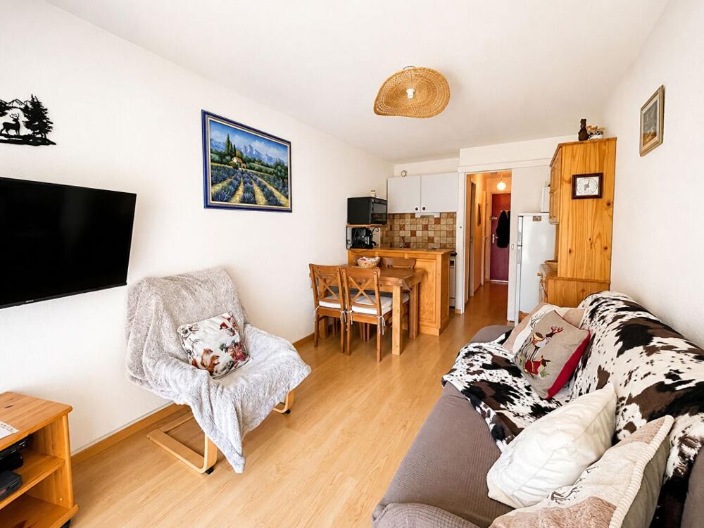 Studio 25 m² avec loggia fermée et extérieur ? La Foux d'Allos