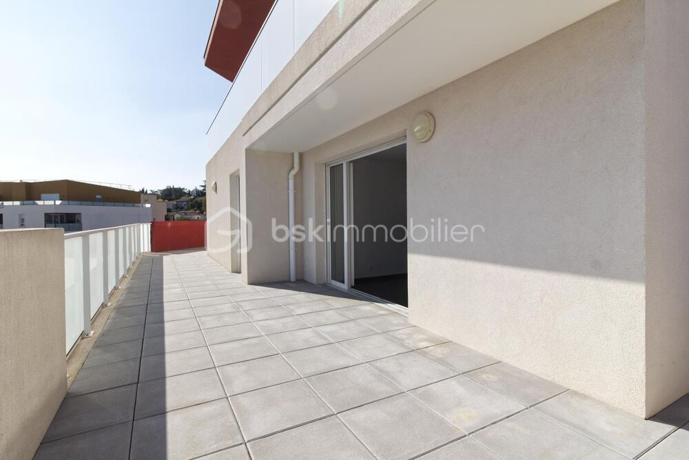 Appartement F3 69 m² avec terrasse et parking