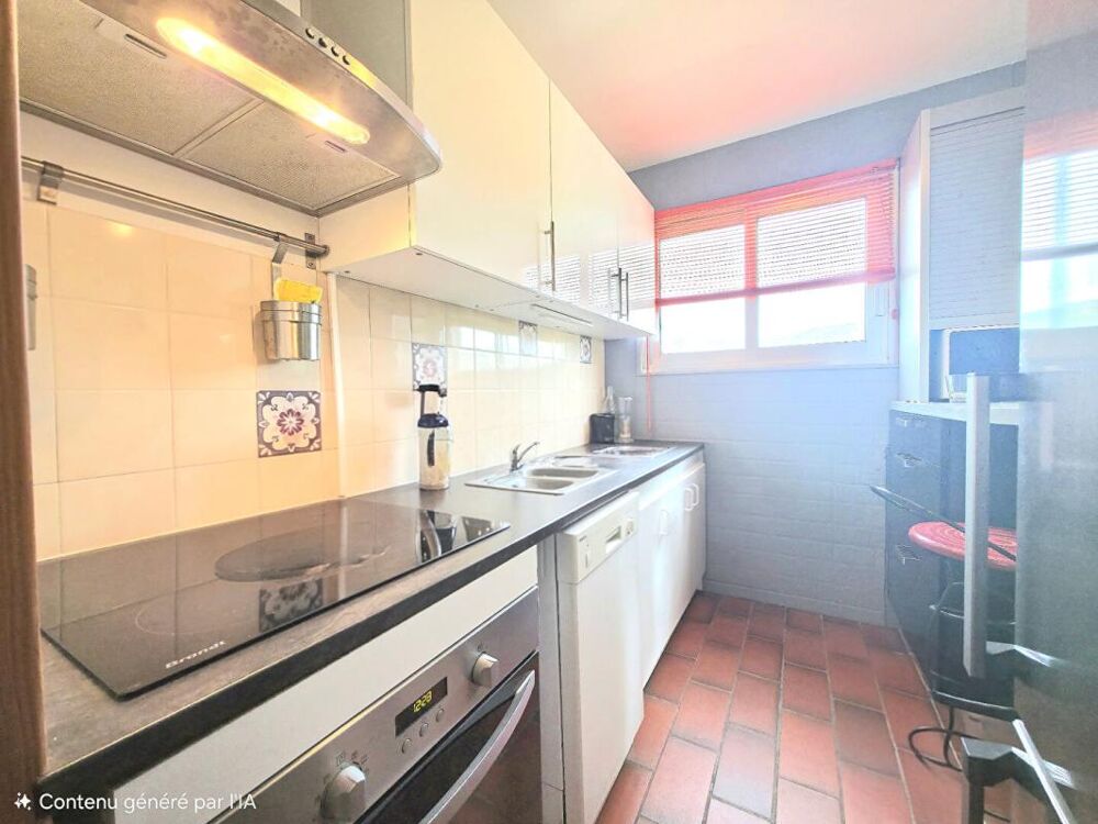 Appartement Le Lavandou 2 pièce(s) 40 m2 ET TERRASSE
