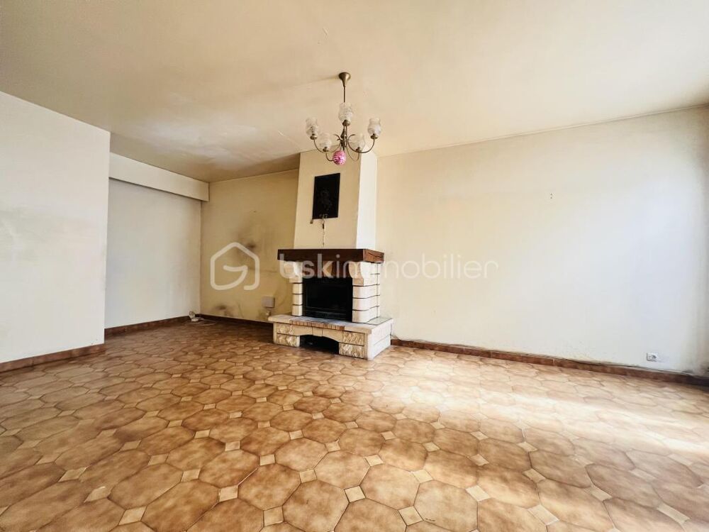 Rare à Cachan /Maison familiale de 124 m² sur 412 m² de terrain avec véranda et jardin