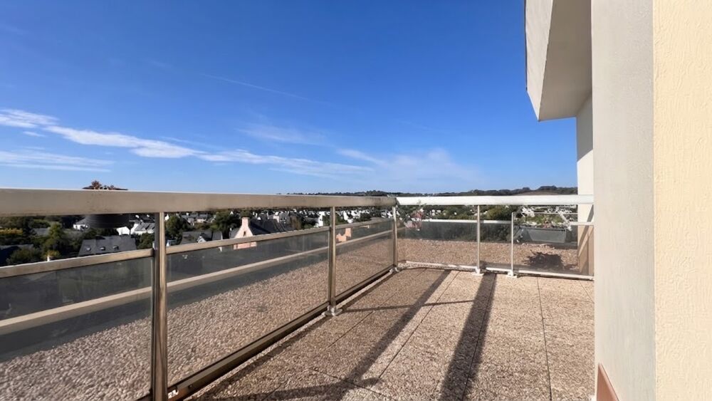 Vente Appartement QUIMPER (29) – Appartement T3 de 64 m² habitables au dernier étage – Garage – Cave Quimper