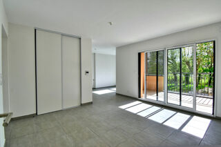  Appartement � vendre 4 pi�ces 82 m�