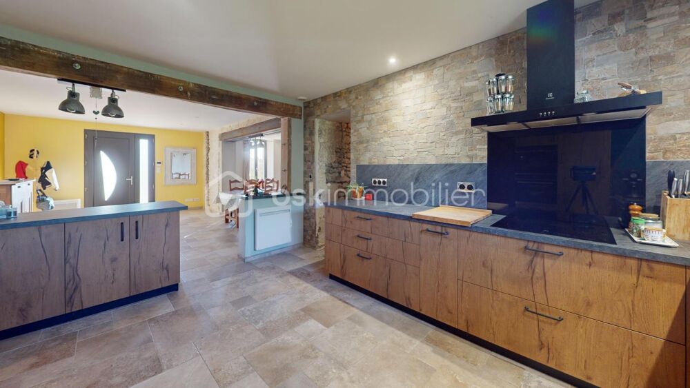 Vente Maison Maison 5 pièces 155m2 Chadenac