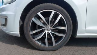 Golf 136 100 kWh E- - Automatique 2019 occasion 97460 Saint Paul