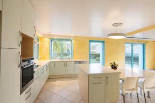  Maison � vendre 5 pi�ces 195 m�