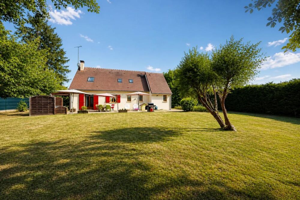 Vente Maison Maison de 5 pièces de 123 m² Loi Carrez 137m² sol à La Genevraye La genevraye