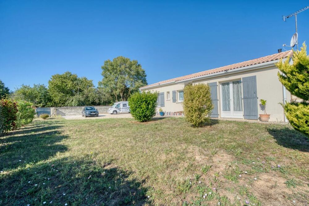 Maison de 4 pièces de 84 m² à Cravans