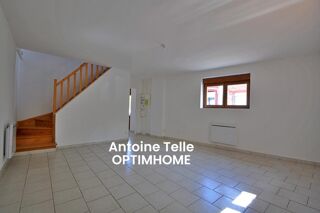  Immeuble à vendre 12 pièces 214 m²