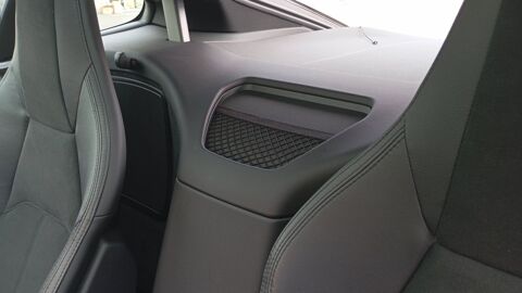 F-Type 2.0 300 BVA . 2017 occasion 85190 La Genetouze