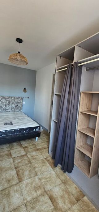  Appartement à louer 1 pièce 12 m²