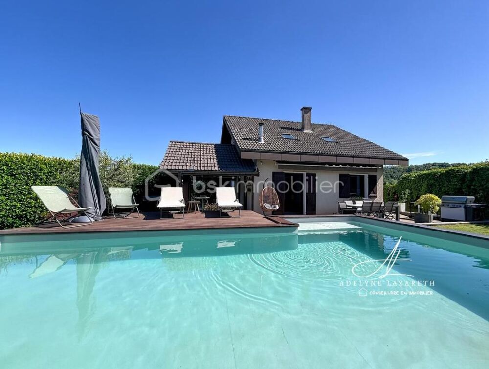 Vente Maison Maison familiale rénovée 150 m² au sol + T2 indépendant, piscine, jacuzzi et terrain de 811 m² Marcellaz albanais