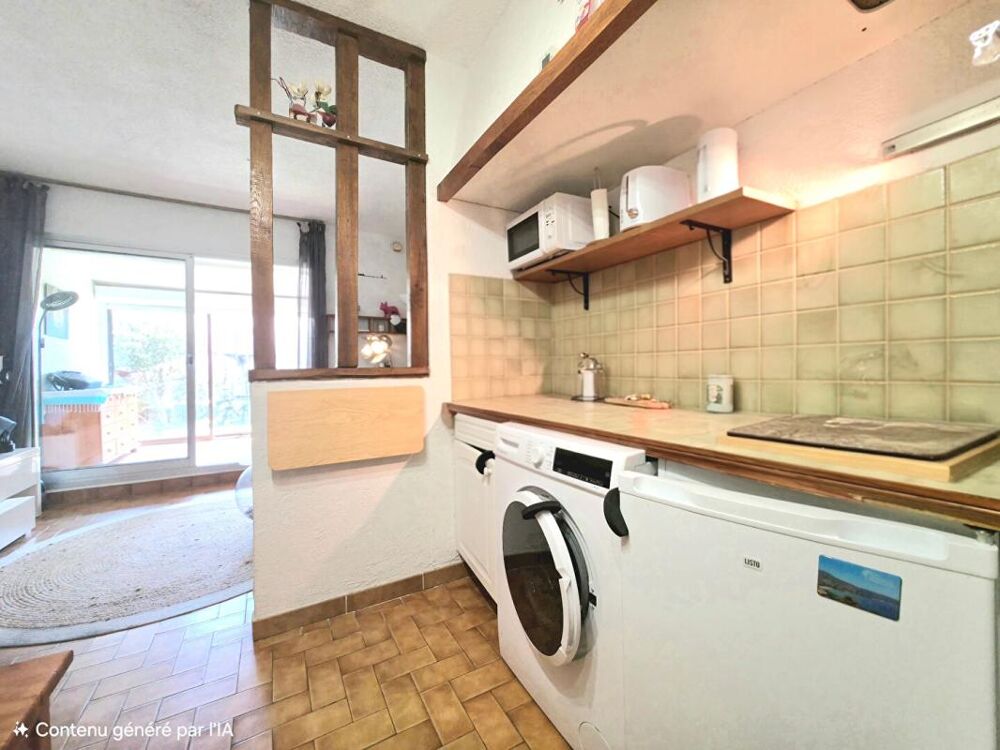 Vente Appartement Appartement Le Lavandou 1 pièce(s)  PRAMOUSQUIER 24 m2 parking face mer PISCINE Le lavandou