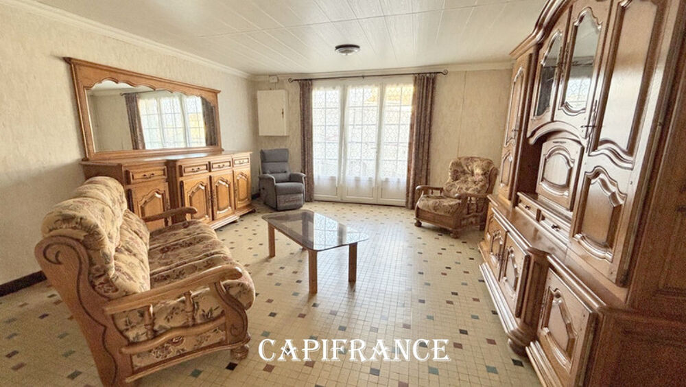 Maison charentaise en pierre à rénover - 9 pièces - 190 m² habitables - 5 chambres - Dépendances & Grenier Réhabilitable - MORAG