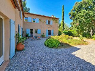  Villa à vendre 10 pièces 250 m²