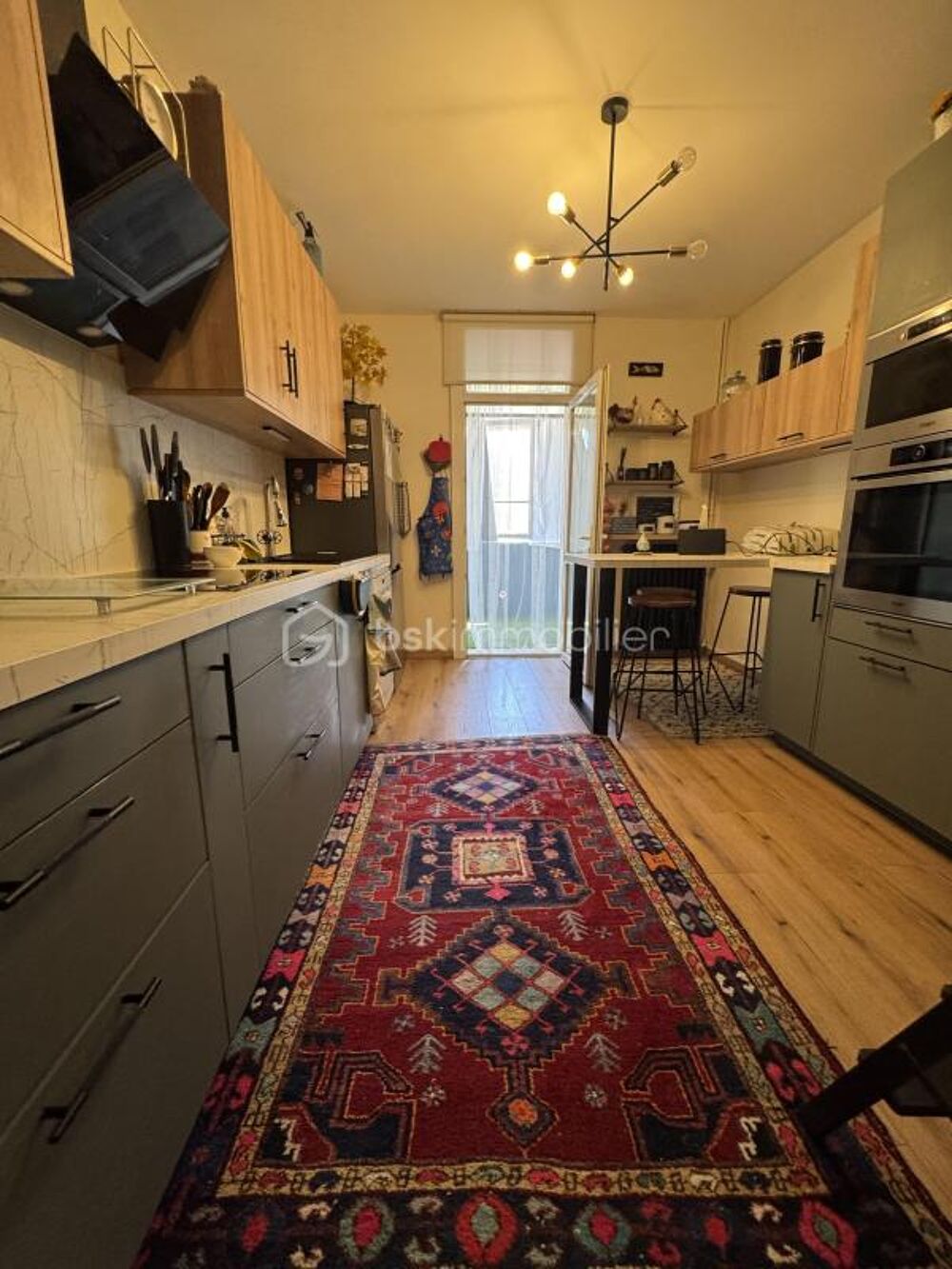 Vente Appartement 34500 BEZIERS - Bd de GENEVE - Appt 1er étage - 115m2 + véranda 20m2 + 2 greniers - Rénové - Isolé - Equipé Beziers