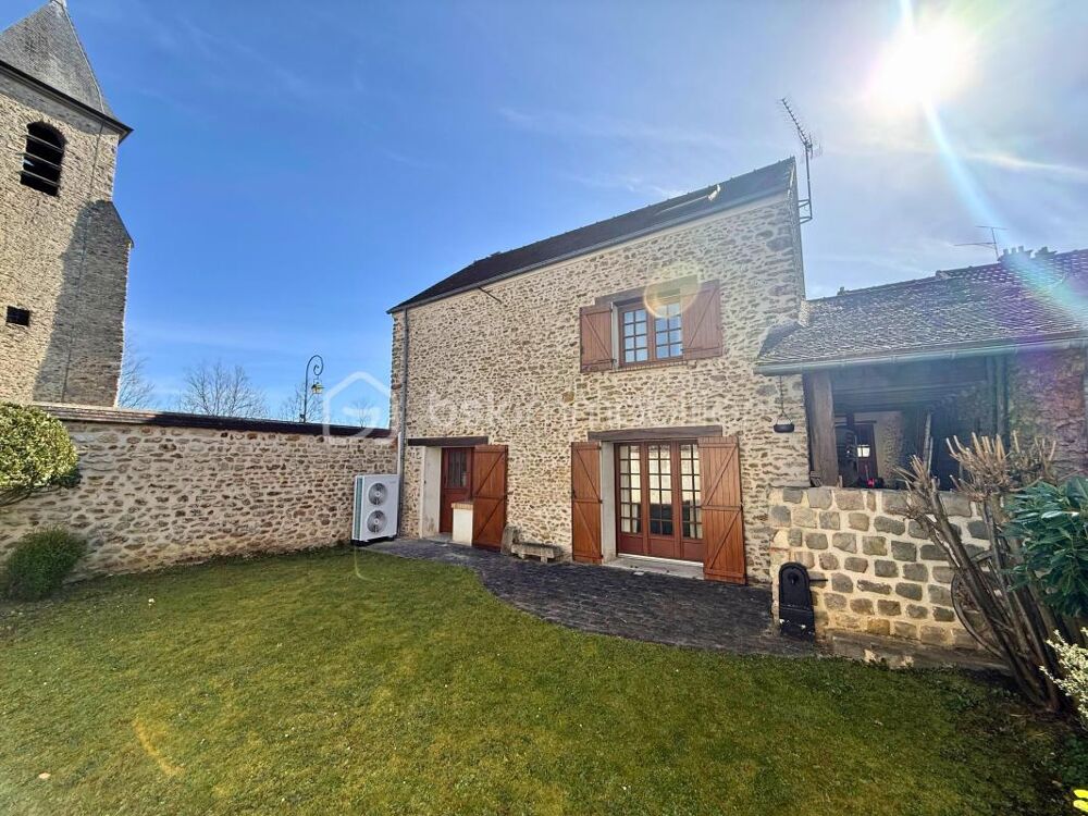 Villabé  Élégante maison de caractère au coeur du village