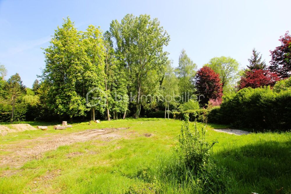 Vente Terrain A 10 minutes de RAMBOUILLET. MAGNIFIQUE TERRAIN CONSTRUCTIBLE VIABILISE DE 1908 M² A 17 MINUTES A PIED DE LA GARE D'EPERNON ET À Rambouillet
