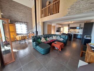  Villa à vendre 5 pièces 255 m²