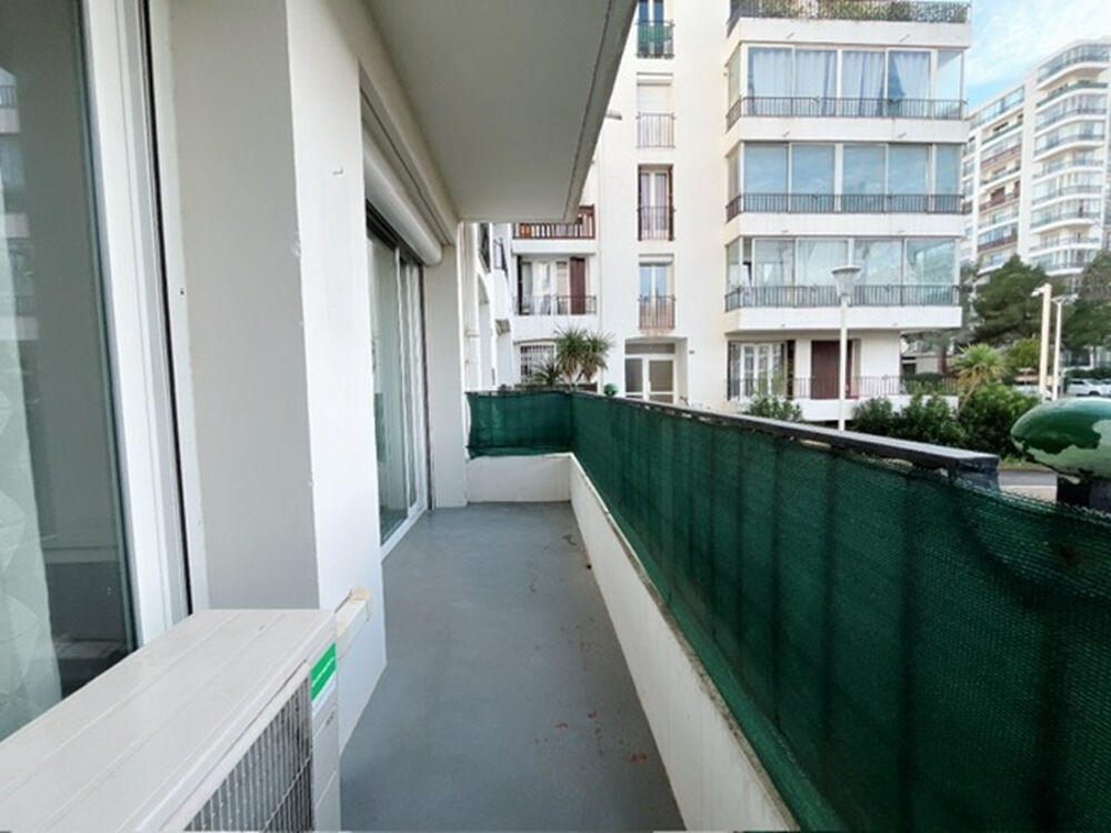 Vente Appartement Magnifique appartement T3 de 57 m² en rez-de-chaussée d'une petite copropriété aux faibles charges Perpignan