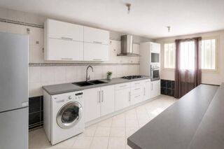  Appartement à vendre 5 pièces 100 m²